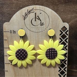 NEW Sunflower Earrings